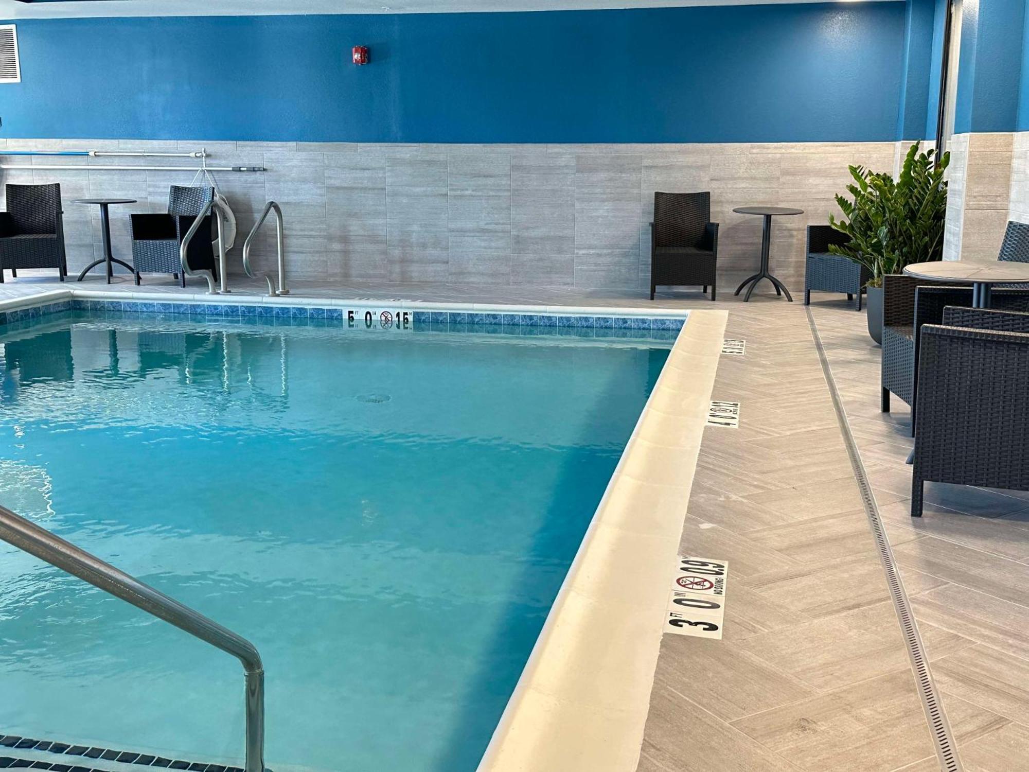 Hampton Inn & Suites Lathrop Εξωτερικό φωτογραφία